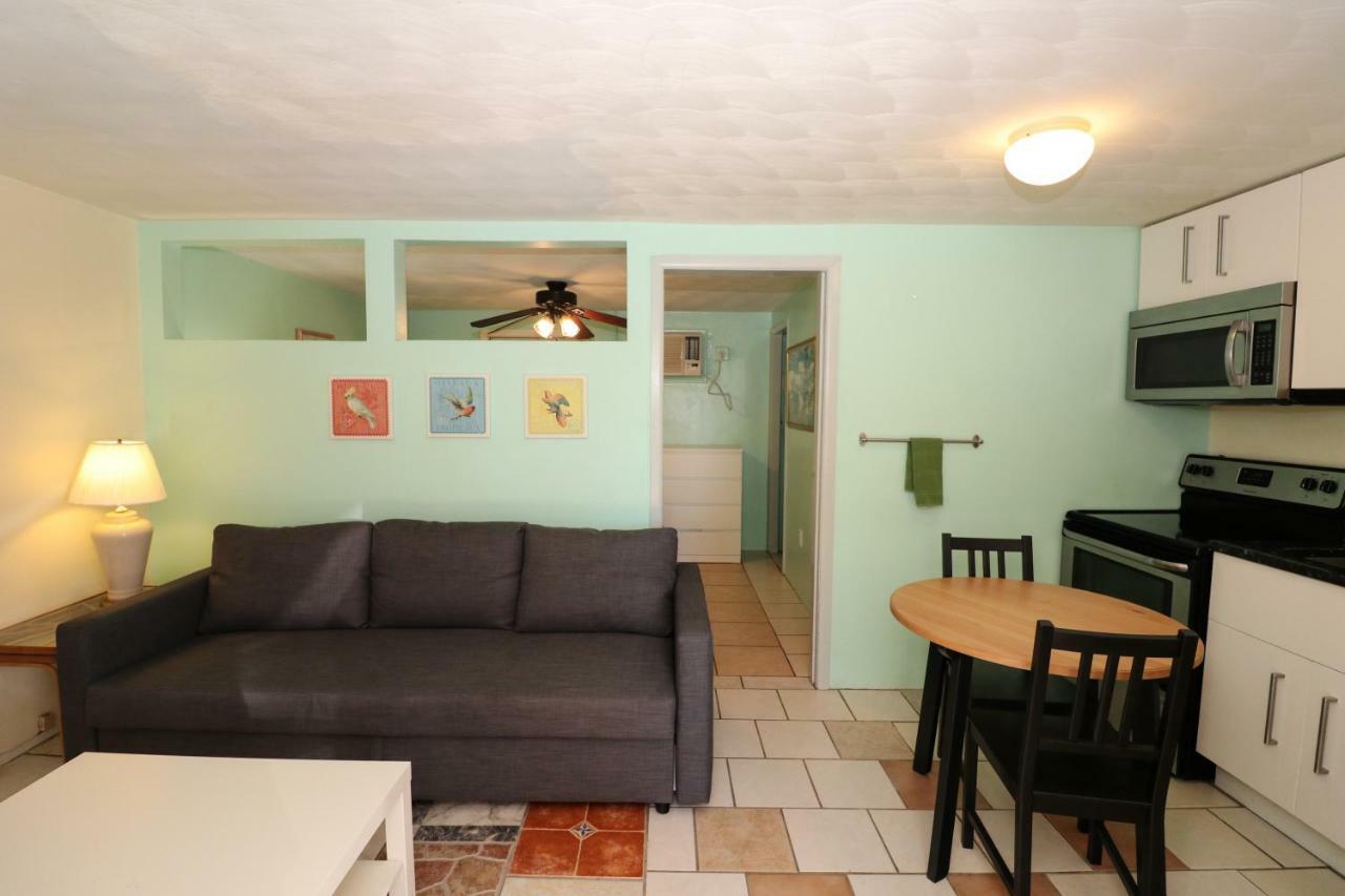 Grove City Motel イングルウッド エクステリア 写真